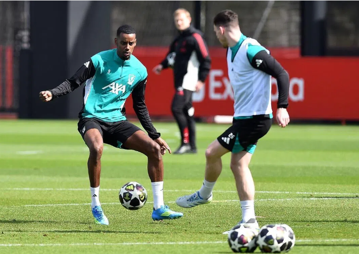 6554031b-6280-4d98-956e-c22d4c8e7c16