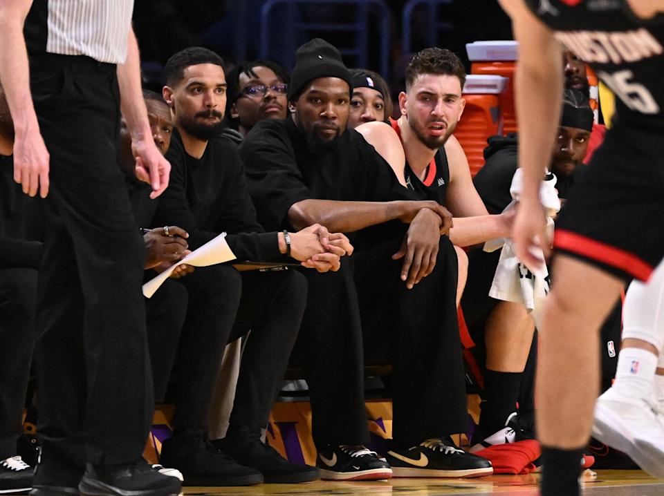 Durant’s Game 2 Status Uncertain Despite Partial Practice as Rockets Seek Playoff Response